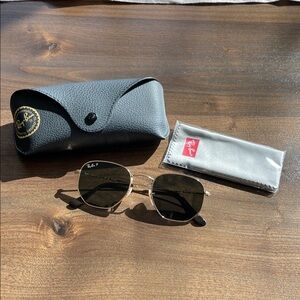 Ray Ban Uni-Sex Polarized Hexagonal Flat Sunglasses
